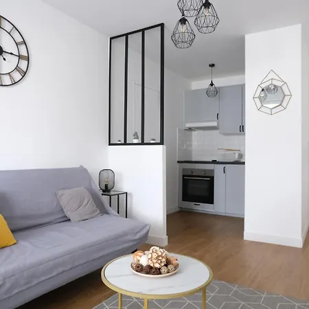 Apartment 3 Pieces - *